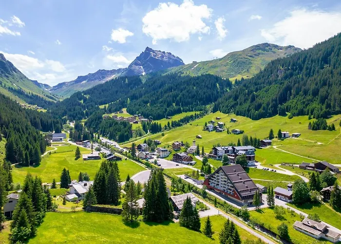 Pension Edelweiss - Bergdorf Gargellen 1423m - Park, Sleep&Hike
